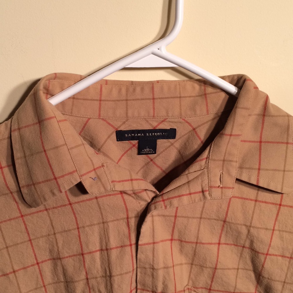 Banana Republic L men’s shirt. Tan - Picture 2 of 4